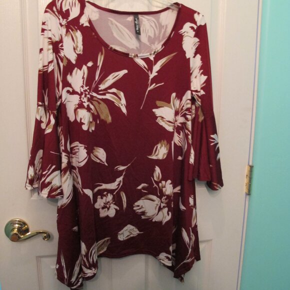 White Mark Flowing 3/4 sleeve top with 2 pockets.  burgandy white  Large - Picture 1 of 7